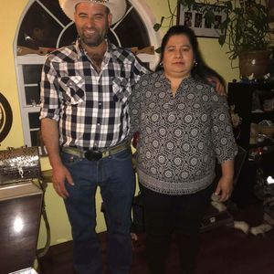 Meet your Posher, Alma